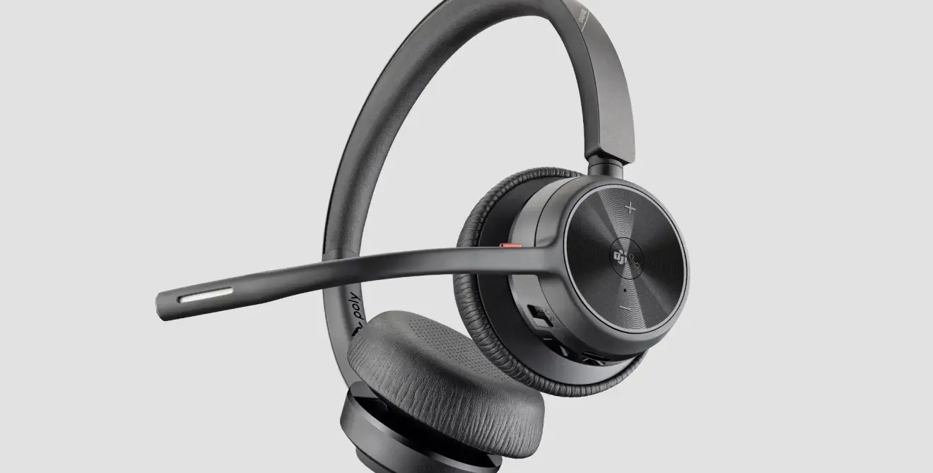 Poly Voyager 4320 M Headset Black Gallery Image 2 Overview M2876333
