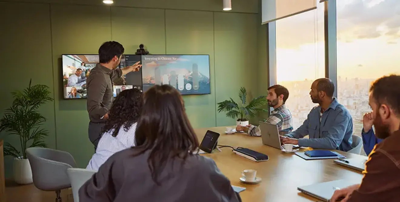 Poly Studio E60 18529 3740064